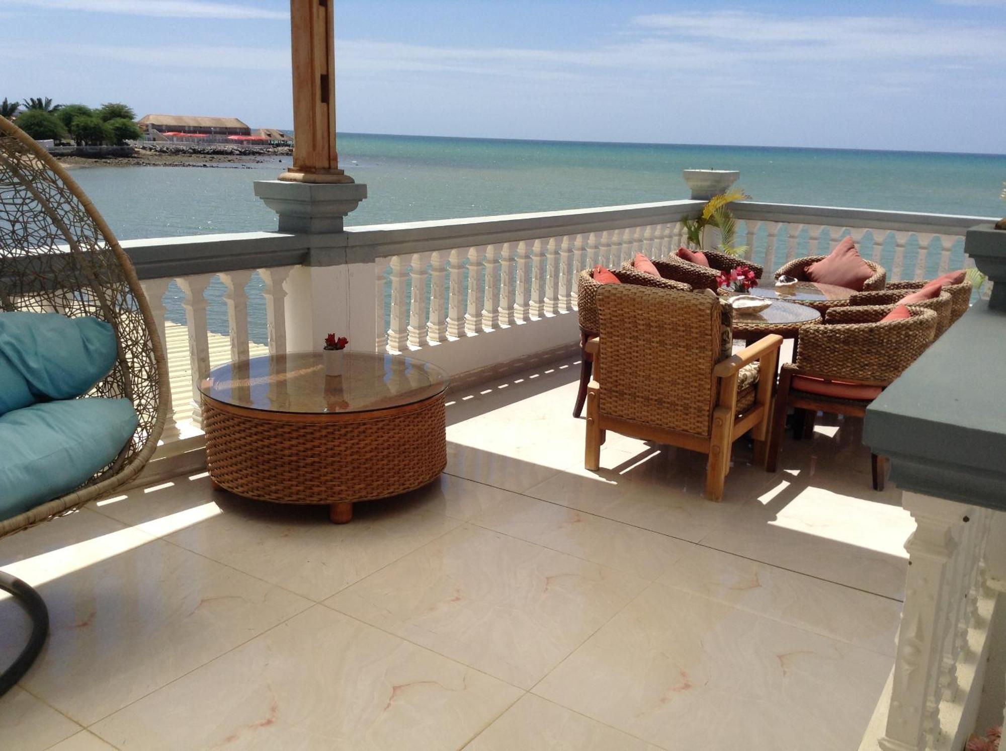 Hotel Residencial Ramire-Tour Benguela Buitenkant foto